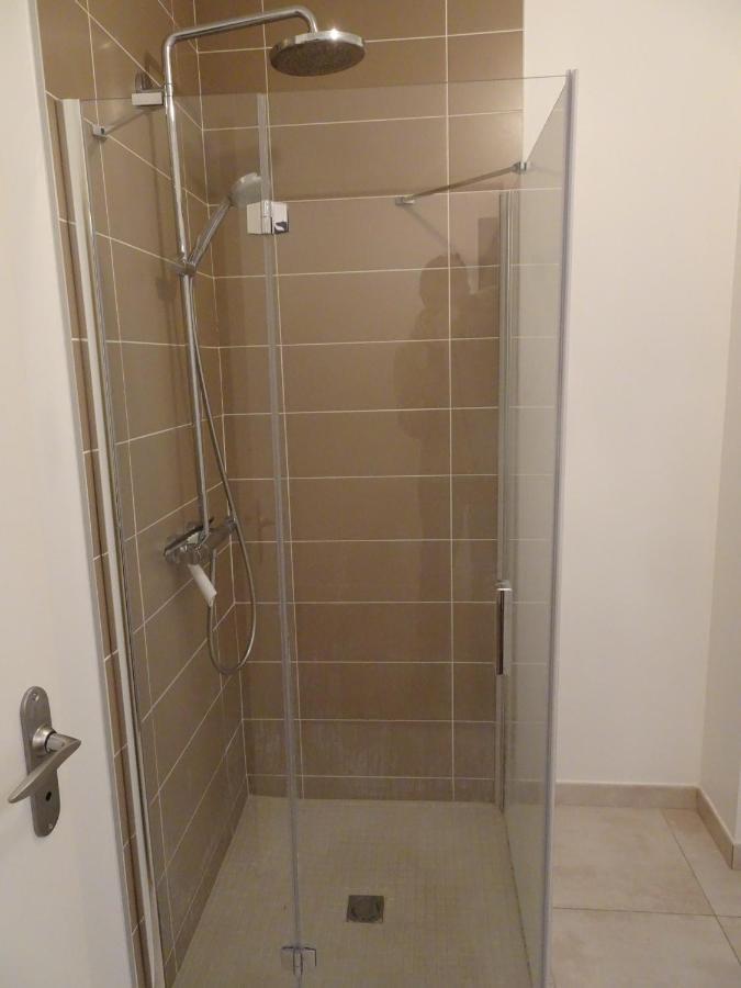 Appartement Calme En Plein Centre Ville 格朗维尔 外观 照片